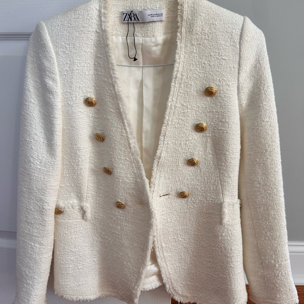 Zara Women's white crème Blazer with Gold Buttons